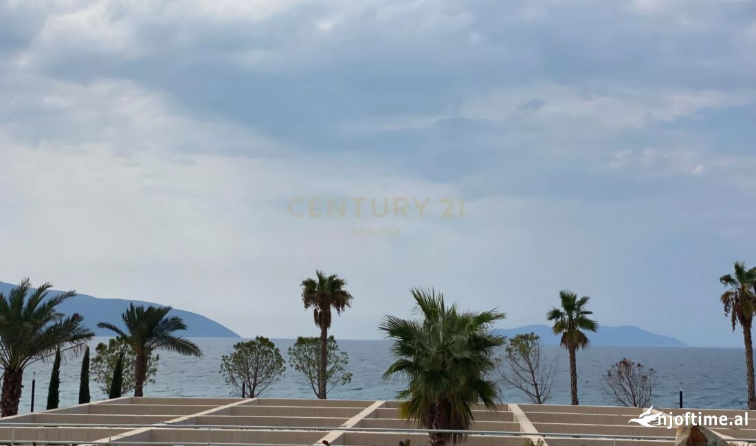 Njesi per Shitje, Vije e Pare ne Lungomare 2!  For Sale Unit, First Line on Lungomare 2!