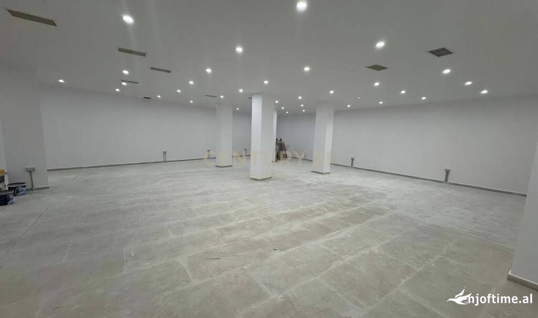 🏢 SHESIM AMBIENT KOMERCIAL (OKAZION), DREJTORIA E POLICISE | ✨ FOR SALE COMMERCIAL SPACE!!!