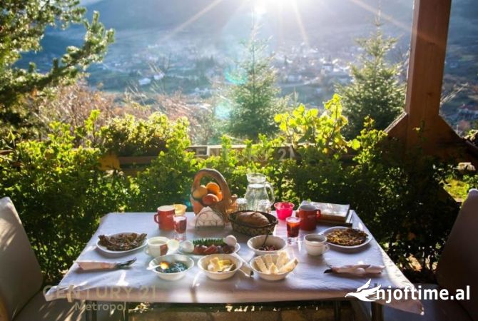 🏨 SHITET HOTEL NE VOSKOPOJE! | HOTEL FOR SALE IN VOSKOPOJE!