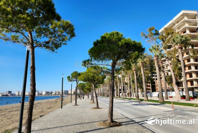 Shtepi ne shitje Apartament ne Vlore, 2+1, Mobilimi Bosh, pa mobiluar, Pagesa 269,200  Euro.