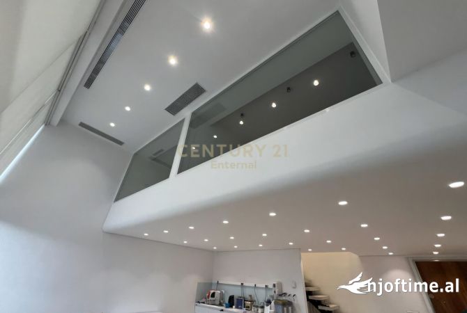   🏢 NJESI KOMERCIALE PER SHITJE TEK AMERIKAN 3! | COMMERCIAL UNIT FOR SALE AT AMERIKAN 3!