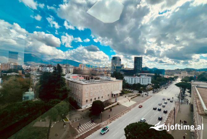 🏢 ZYRE LUKSOZE ME QIRA TEK KULLAT BINJAKE! 🌟 | PRESTIGIOUS OFFICE FOR RENT AT TWIN TOWERS!