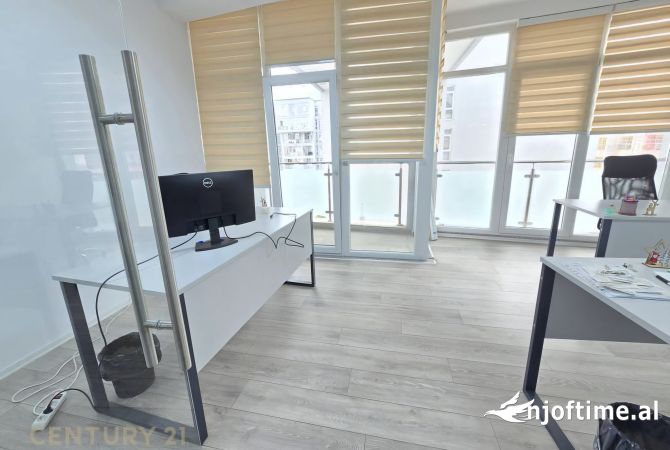 🏢 JAPIM ZYRË ME QIRA TEK KOMUNA E PARISIT, KIKA 2 | OFFICE FOR RENT AT KOMUNA E PARISIT, KIKA 2