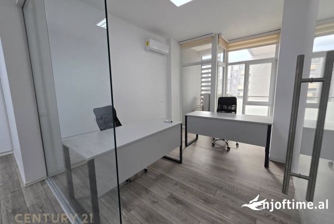🏢 JAPIM ZYRE ME QIRA TEK KOMUNA E PARISIT, KIKA 2 | OFFICE FOR RENT AT KOMUNA E PARISIT, KIKA 2