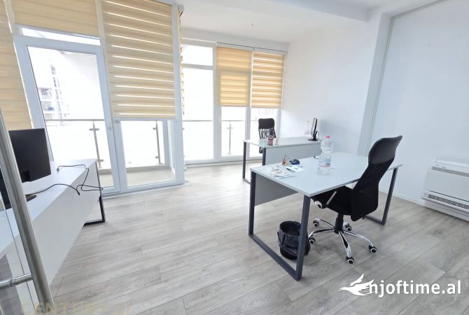 🏢 JAPIM ZYRE ME QIRA TEK KOMUNA E PARISIT, KIKA 2 | OFFICE FOR RENT AT KOMUNA E PARISIT, KIKA 2