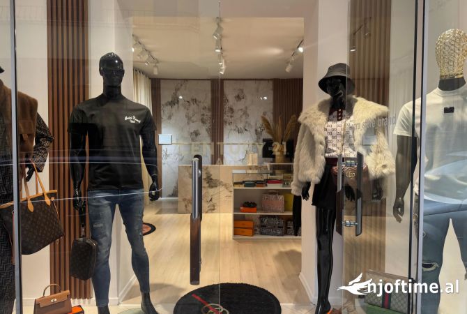 🛍️ SHITET BIZNES – BUTIK NË RRUGËN "MYSLYM SHYRI"! | 🛍️ BUSINESS FOR SALE – BOUTIQUE!!!