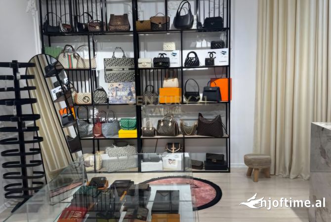 Business Property in Sale 1+1 in Tirana - 6,500 Euro