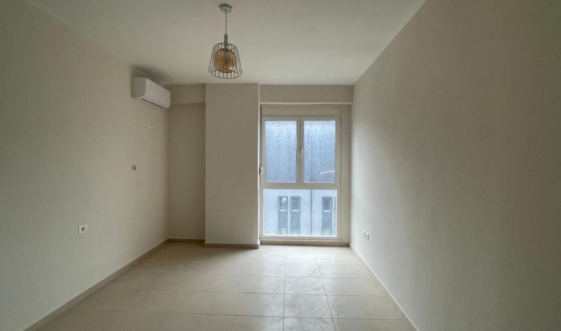 Zyre per qira te 21 Dhjetori