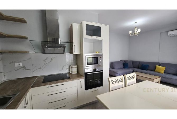 Shtepi ne shitje Apartament ne Durres, 2+1, Mobilimi E mobiluar, Pagesa 225,000  Euro.
