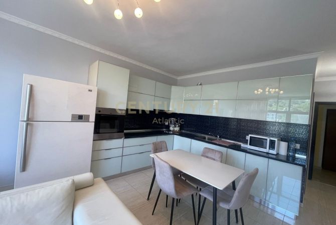 Shtepi ne shitje Apartament ne Durres, 1+1, Mobilimi E mobiluar, Pagesa 80,000  Euro.