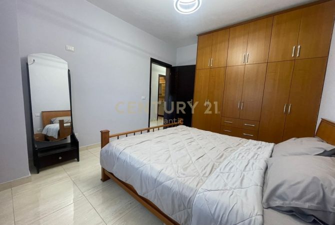 Shtepi ne shitje Apartament ne Durres, 1+1, Mobilimi E mobiluar, Pagesa 80,000  Euro.
