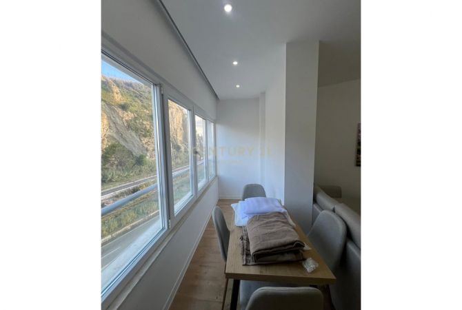 Shtepi ne shitje Apartament ne Durres, 1+1, Mobilimi E mobiluar, Pagesa 125,000  Euro.