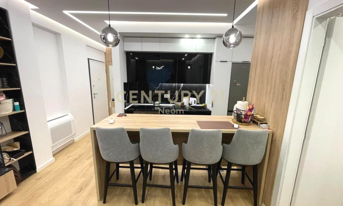 Appartamento in affitto a Tirana 1+1, Arredato