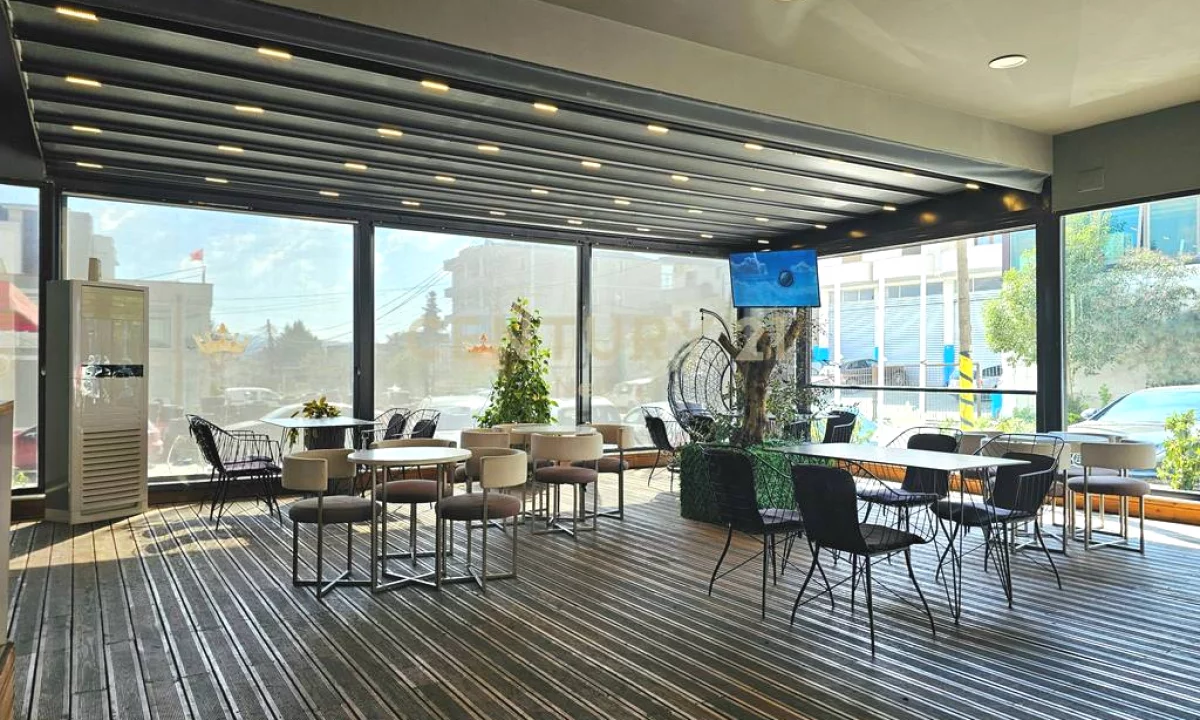 🏢 Godine Multifunksionale me Qira ne Sauk te Ri | Buze Rruges Kryesore & Mundesi Ideale Biznesi 🌟