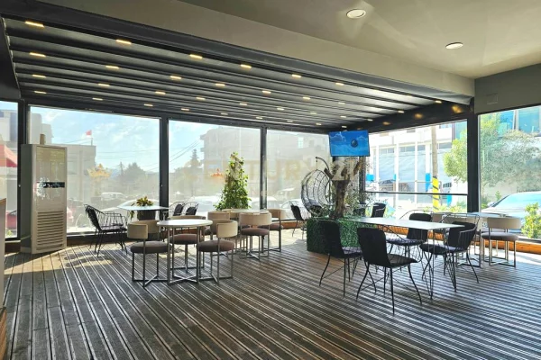 Ambient biznesi me qera 5+1 ne Tirane - 13,000 Euro