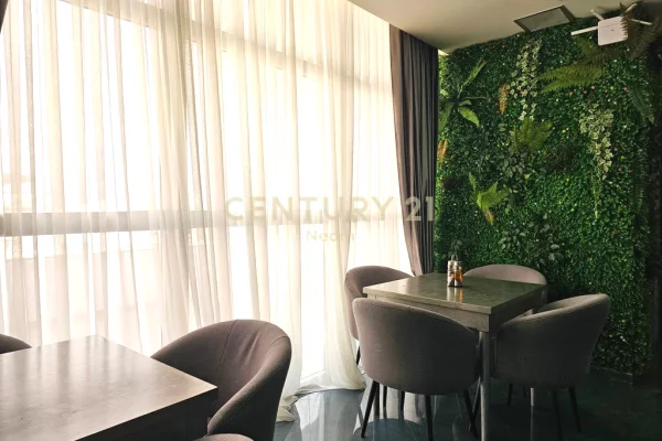 Ambient biznesi me qera 5+1 ne Tirane - 13,000 Euro