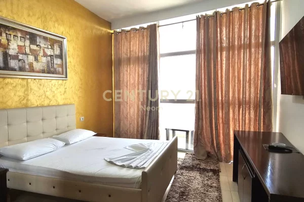 🏢 Godine Multifunksionale me Qira ne Sauk te Ri | Buze Rruges Kryesore & Mundesi Ideale Biznesi 🌟