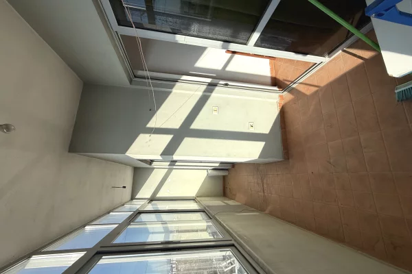 Appartamento in vendita a Tirana 1+1, Arredato