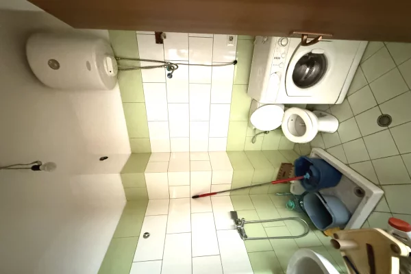 Appartamento in vendita a Tirana 1+1, Arredato