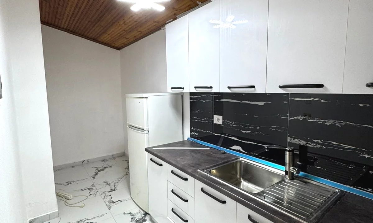 Apartment for rent in Tirana 1+1, Furnished