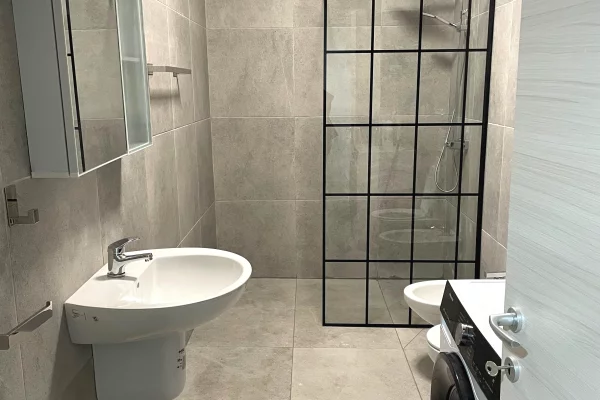 Appartamento in affitto a Tirana 1+1, Arredato