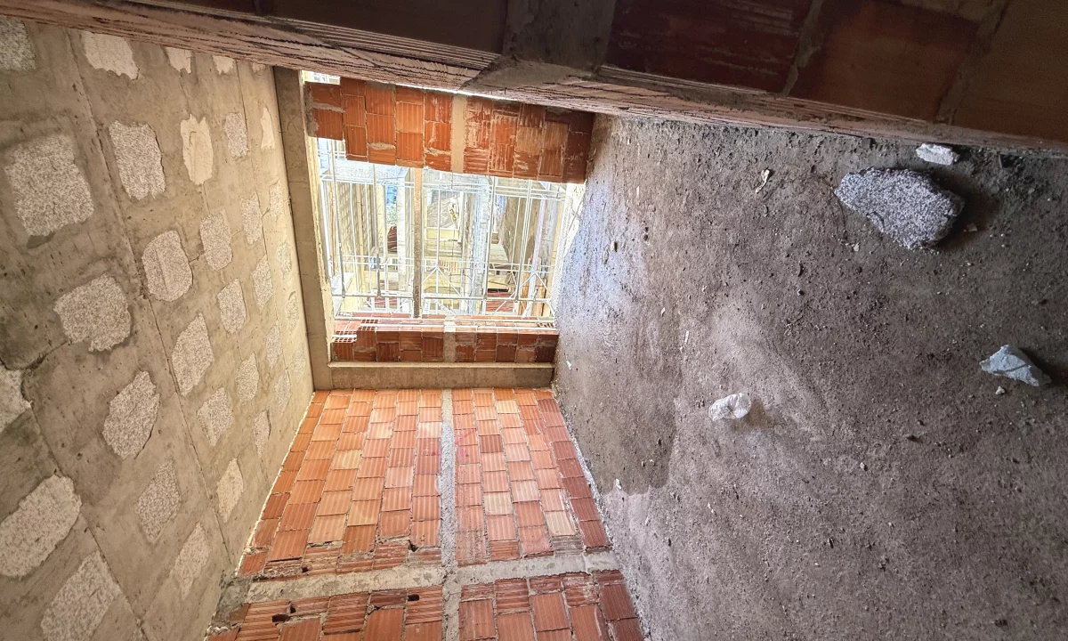 Appartamento in vendita a Tirana 1+1, Vuoto