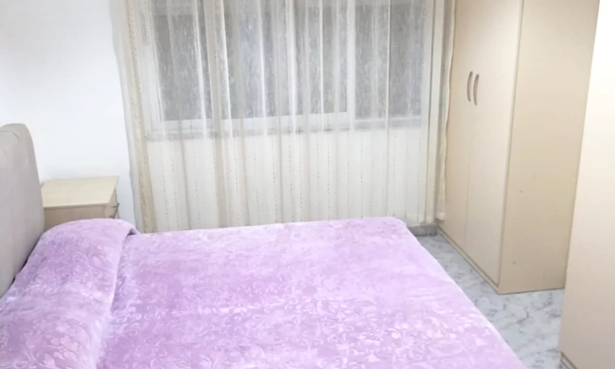 Appartamento in affitto a Tirana 1+1, Arredato