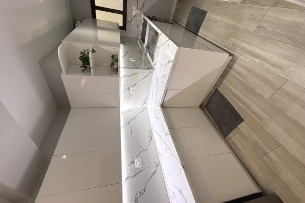 Shtepi ne shitje Apartament ne Tirane, 2+1, Mobilimi E mobiluar, Pagesa 269,000  Euro.