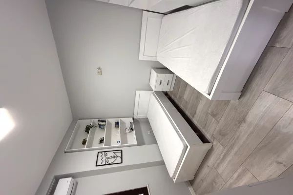 Shtepi ne shitje Apartament ne Tirane, 2+1, Mobilimi E mobiluar, Pagesa 269,000  Euro.