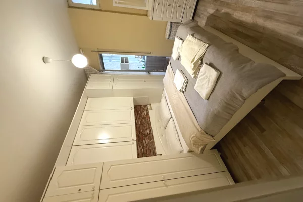 Shtepi me qera Apartament ne Tirane, 1+1, Mobilimi E mobiluar, Pagesa 530  Euro.