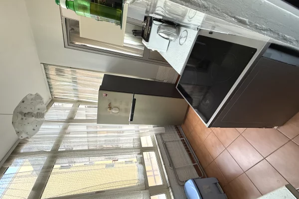 Shtepi me qera Apartament ne Tirane, 1+1, Mobilimi E mobiluar, Pagesa 530  Euro.