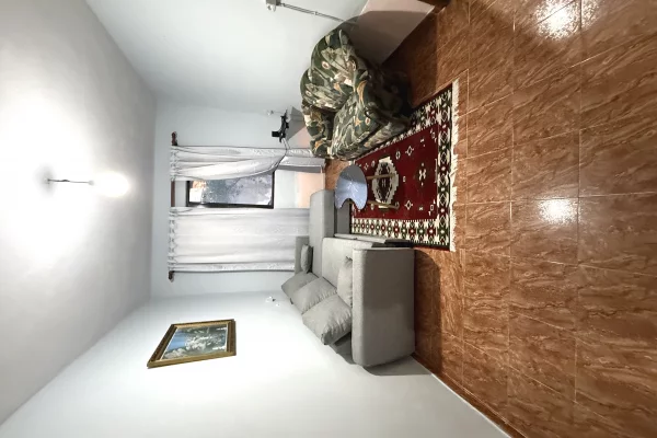 Shtepi me qera Apartament ne Tirane, 1+1, Mobilimi E mobiluar, Pagesa 33,000  Leke.