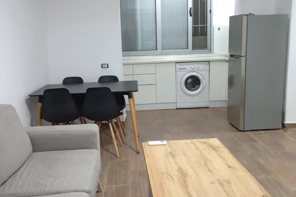 Shtepi me qera Apartament ne Tirane, 1+1, Mobilimi E mobiluar, Pagesa 33,000  Leke.