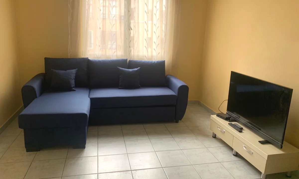 Shtepi me qera Apartament ne Tirane, 1+1, Mobilimi E mobiluar, Pagesa 45,000  Leke.
