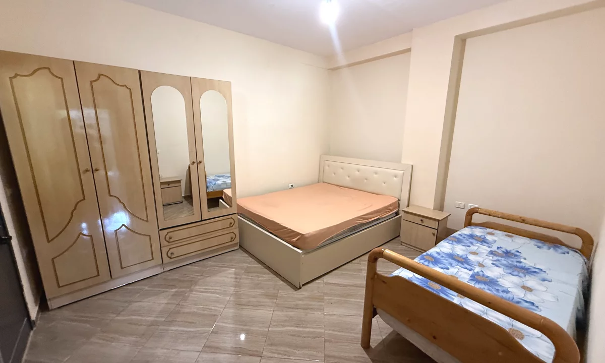 Shtepi me qera Apartament ne Tirane, 1+1, Mobilimi E mobiluar, Pagesa 30,000  Leke.