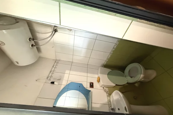 Shtepi me qera Apartament ne Tirane, 1+1, Mobilimi E mobiluar, Pagesa 30,000  Leke.