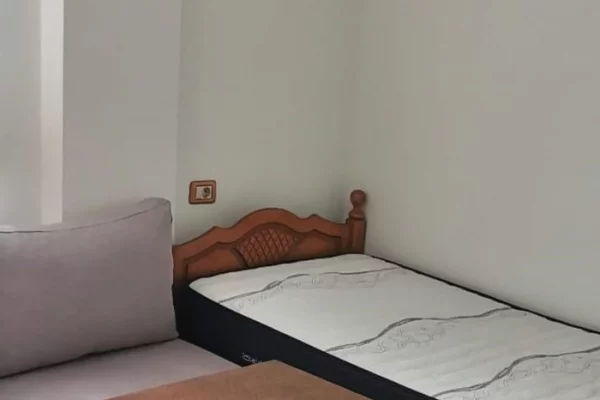 Shtepi me qera Garsoniere ne Tirane - 23,000 Leke