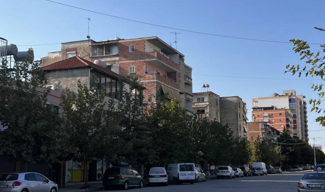 Shtepi ne shitje Shtepi Private ne Lushnje, 5+1, Mobilimi E mobiluar, Pagesa 315,000  Euro.