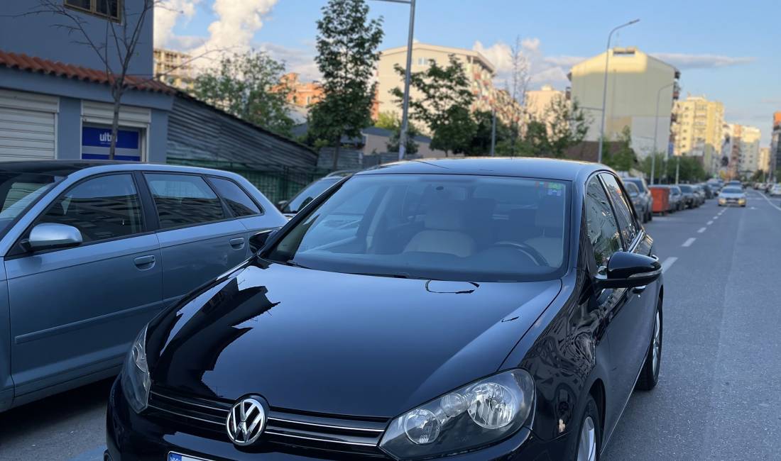 Auto in Vendita a Tirana, Volkswagen, 2009 gasoline-gas,Kambio Automatik Pagamento 6,000  Euro.