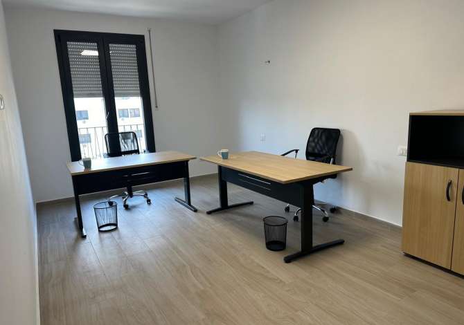 Ambient biznesi me qera 3+1 ne Tirane - 650 Euro