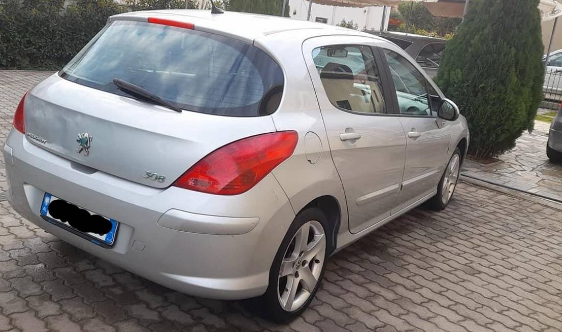Auto in Vendita a Tirana, Peugeot, 2007 Diesel,Kambio Manual Pagamento 2,800  Euro.