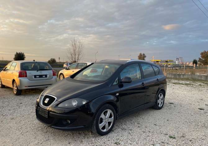 Noleggio Auto a Lushnja - 30 Euro