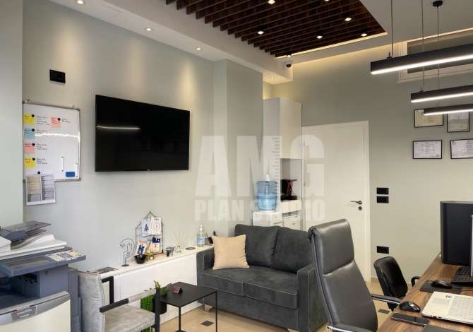 Business Property in Sale 3+1 in Tirana - 101,500 Euro