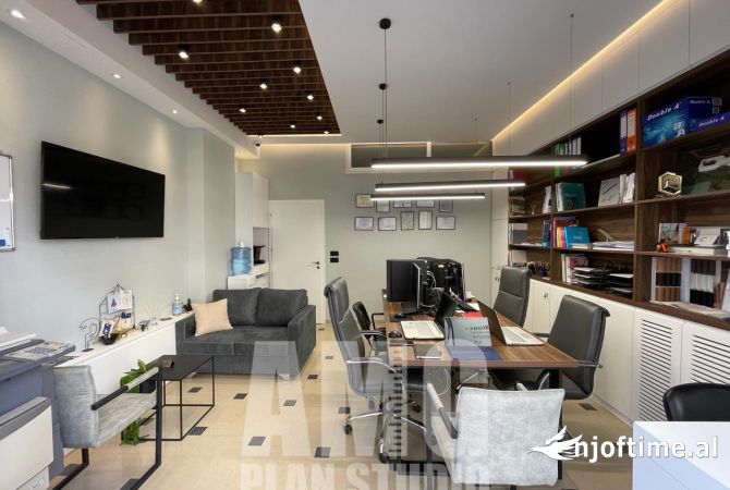 Business Property in Sale 3+1 in Tirana - 101,500 Euro
