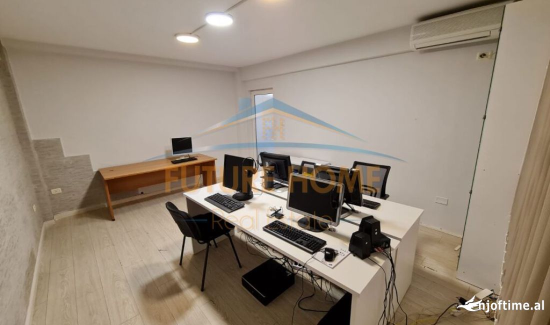  Rruga Sami Frasheri , Qera, Ambient per zyra,