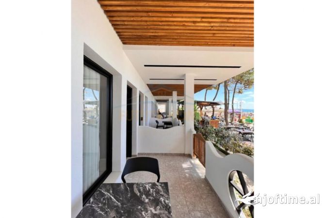 Business Property in Sale 5+1 in Durres - 2,000,000 Euro