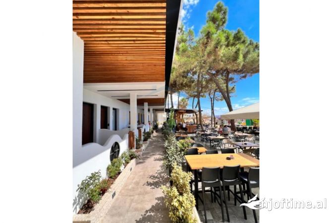 Business Property in Sale 5+1 in Durres - 2,000,000 Euro