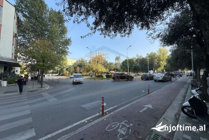 Ambient biznesi ne shitje 1+1 ne Tirane - 500,000 Euro