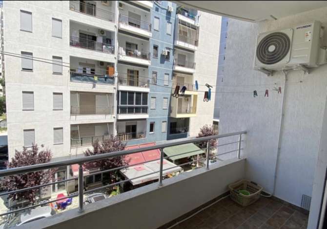 Shtepi me qera Apartament ne Vlore, 1+1, Mobilimi E mobiluar, Pagesa 25,000  Leke.