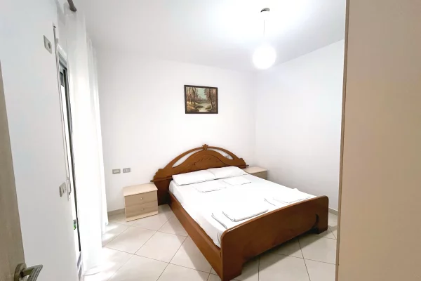 Shtepi me qera Apartament ne Vlore, 2+1, Mobilimi E mobiluar, Pagesa 30,000  Leke.